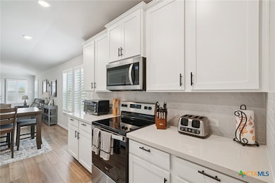 1281 Carl Glen, Canyon Lake, TX 78130 - photo 7