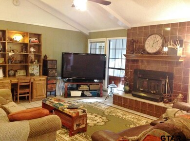 15428 Charlotte Ann Ln, Tyler, TX 75707 - photo 6