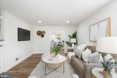 577 Lucia Ave, Baltimore, MD 21229 - photo 3