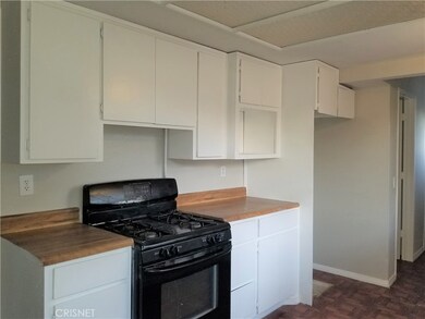 15469 Hesperia Rd, Victorville, CA 92395 - photo 4