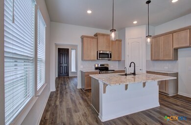 878 Farmhouse Trail, New Braunfels, TX 78130 - photo 6