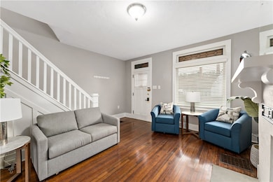 816 Boggs Ave, Pittsburgh, PA 15211 - photo 4