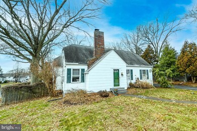 110 Pennhurst Rd, Spring City, PA 19475 - photo 2