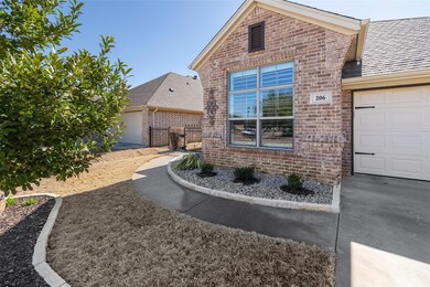 206 Captains Ct, Granbury, TX 76049 - photo 5