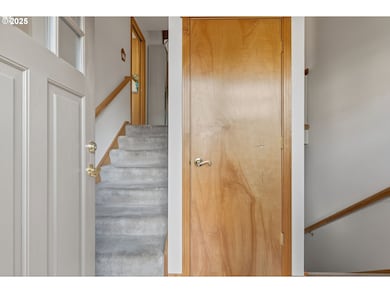 3327 Hillcrest Way, Forest Grove, OR 97116 - photo 5