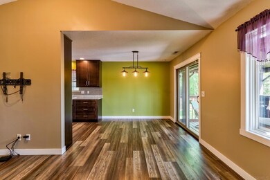 4322 Summer Creek Ln, Newburgh, IN 47630 - photo 6