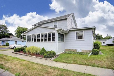 359 W 17th St, Auburn, IN 46706 - photo 2