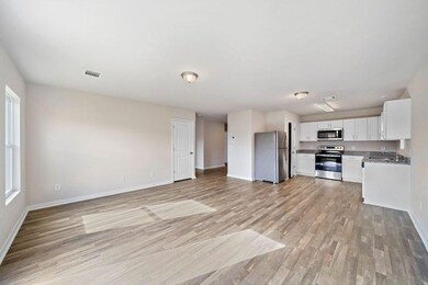 929 Ben Dr, Springtown, TX 76082 - photo 5