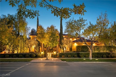 8808 Greensboro Ln, Las Vegas, NV 89134 - photo 3