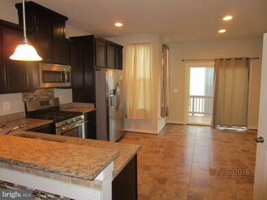 213 Shamrock Dr, Stafford, VA 22556 - photo 2