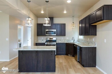 21-Kitchen-ELKO7915_1