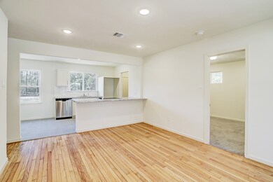 5910 Bretshire Dr, Houston, TX 77016 - photo 2