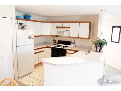 33 S Boulder Cir unit 301, Boulder, CO 80303 - photo 2