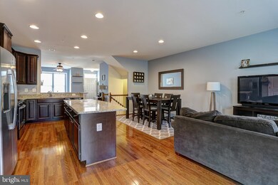 7202 Dorchester Woods Ln, Hanover, MD 21076 - photo 4