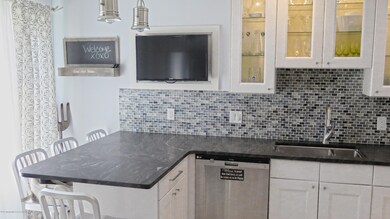 Breakfast bar