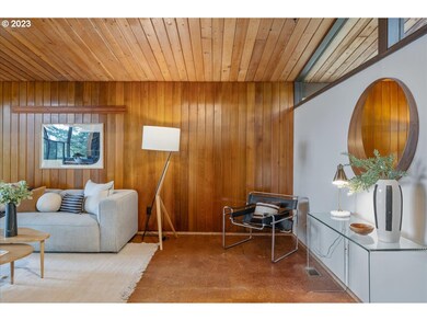 2045 Hillcrest Dr, West Linn, OR 97068 - photo 7