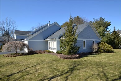 30 Bagy Wrinkle Cove unit 30, Warren, RI 02885 - photo 2