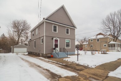 84 Wabash Ave. N-101
