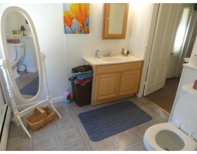 14 Gilkey Ct unit 2, Watertown, MA 02472 - photo 5