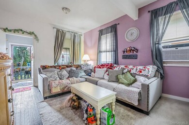 21 S Summit Ave, Patchogue, NY 11772 - photo 7