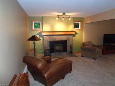 8045 Monterey Dr, Willoughby, OH 44094 - photo 7