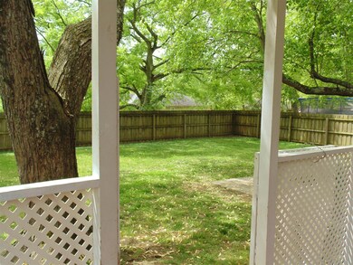 312 Chestnut Dr, Shelbyville, TN 37160 - photo 5