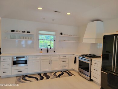 Spacious Kitchen