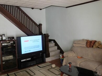 22 W Garrison St, Bethlehem, PA 18018 - photo 4