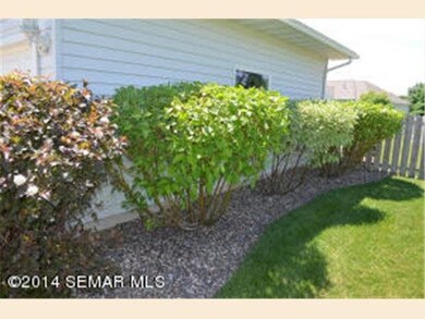 1300 26th St SW, Austin, MN 55912 - photo 4