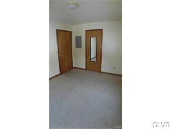 215 1st St unit 3, Slatington, PA 18080 - photo 6