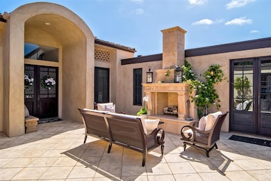 7373 Almaden Ln, Carlsbad, CA 92009 - photo 4