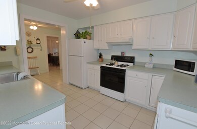 30 Pearce Ave