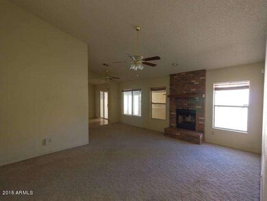 023-497826 - Great room 2