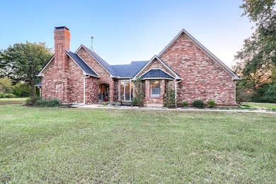 2592 Meadow Way, Terrell, TX 75160 - photo 3