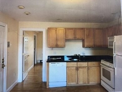 1172 Massachusetts Ave unit 10, Cambridge, MA 02138 - photo 4