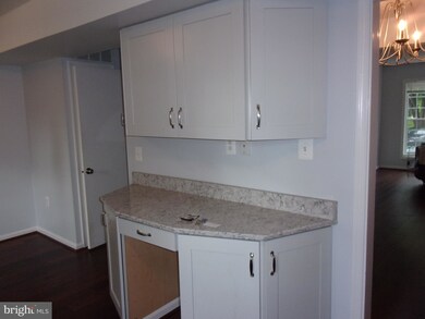 2989 Cashel Ln, Vienna, VA 22181 - photo 5