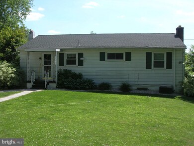 4546 Scotland Main St, Chambersburg, PA 17202 - photo 6