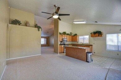 Kitchen Family room