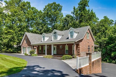 2721 Hickory Dr, Asheboro, NC 27205 - photo 2