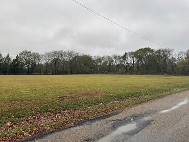 1500 8th St SE unit 8TH, Paris, TX 75460 - photo 3