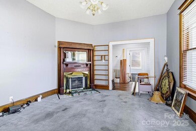 120 E Holston Ave, Johnson City, TN 37601 - photo 4