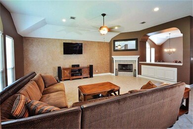 11807 Gatesden Dr, Tomball, TX 77377 - photo 7