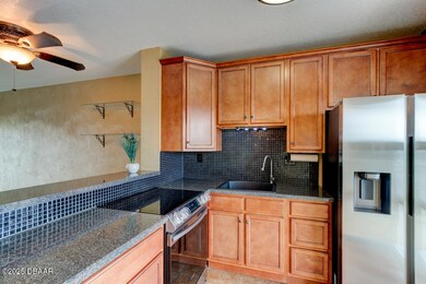 719 S Beach St unit 316B, Daytona Beach, FL 32114 - photo 7