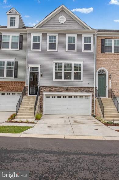 3114 Belair Gate Ln, Landover, MD 20785 - photo 2
