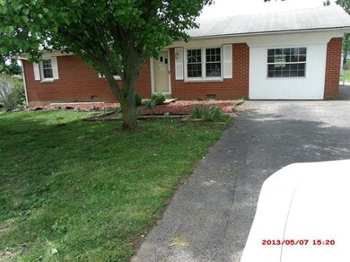 135 Walker Ln, Lawrenceburg, KY 40342 - photo 2