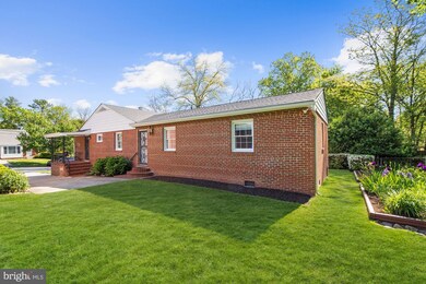 5304 Flanders Ave, Kensington, MD 20895 - photo 4