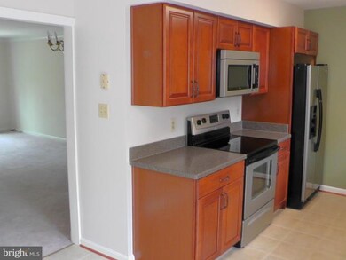 12216 Wye Oak Commons Cir unit 52, Burke, VA 22015 - photo 5