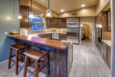 6386 N Desert Wind Cir, Tucson, AZ 85750 - photo 7