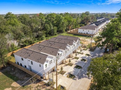 5710 Balbo St unit B, Houston, TX 77091 - photo 5