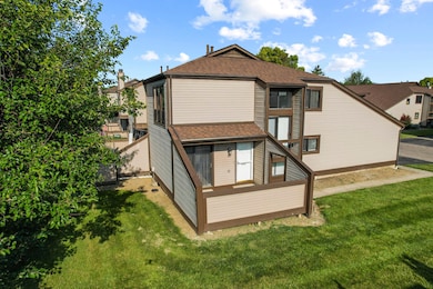 5269 Marci Way unit 5A, Columbus, OH 43228 - photo 2